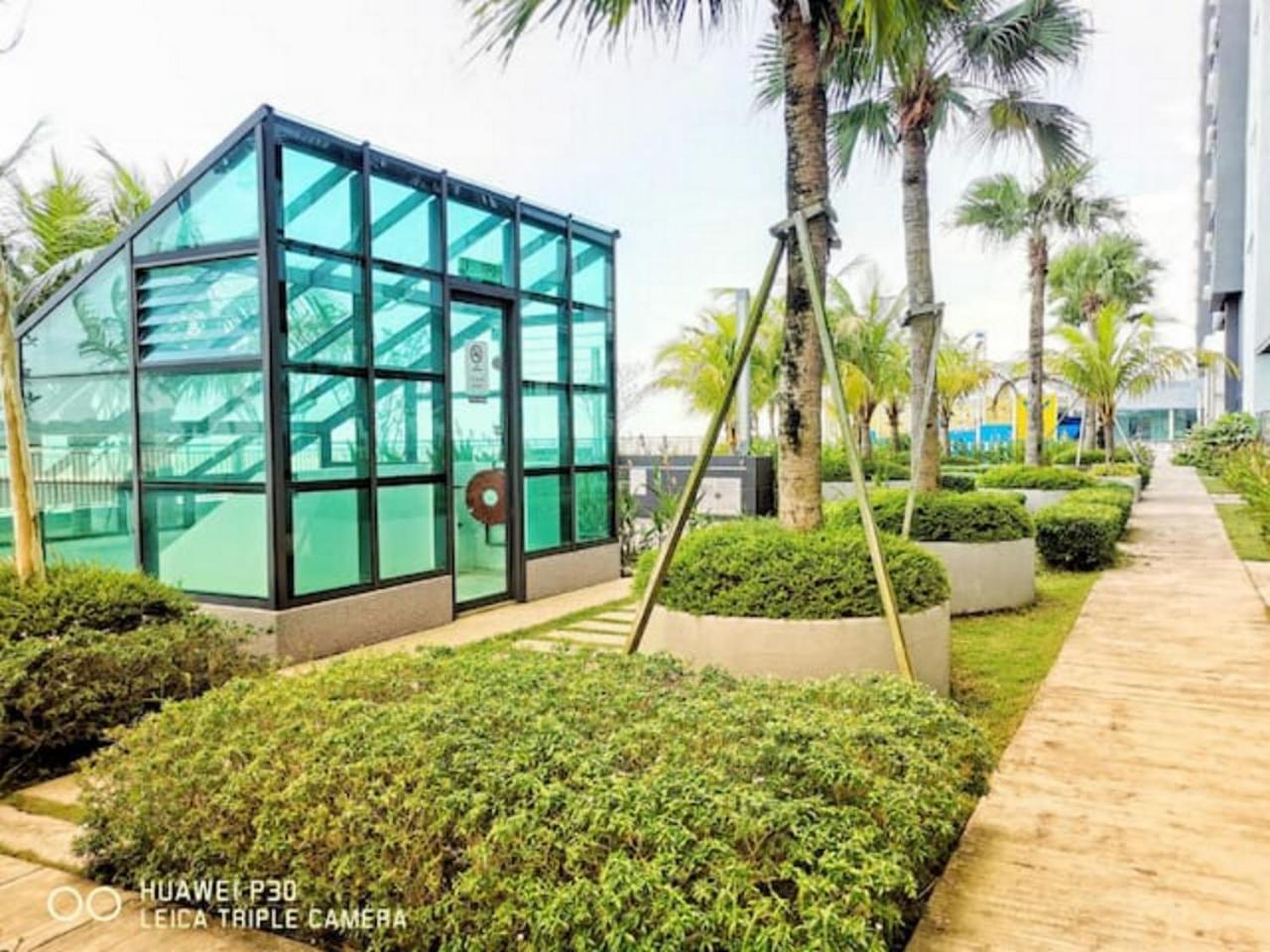 Leisure2 Imperium Residence Kuantan Seaview Studio Kültér fotó